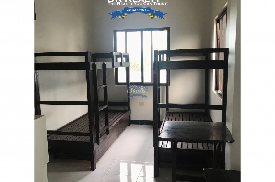 Pad for Rent Good for 4