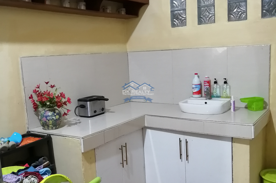 House for Sale compound property in Brgy. 5 San Franz