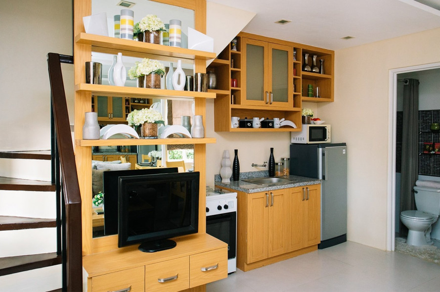 BELLA MODEL