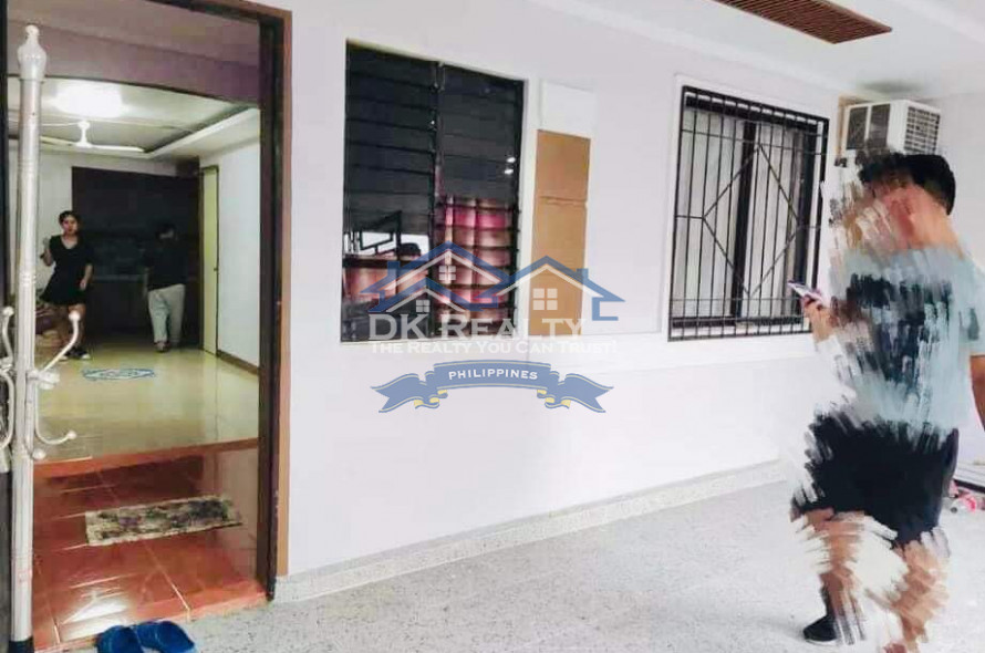 HOUSE AND LOT FOR ASSUME