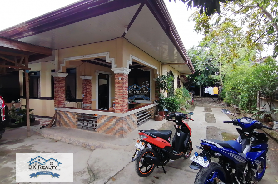 House for Sale compound property in Brgy. 5 San Franz