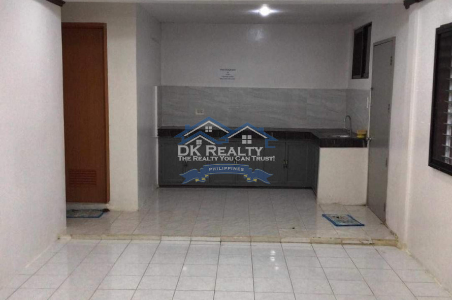 HOUSE AND LOT FOR SALE/RENT