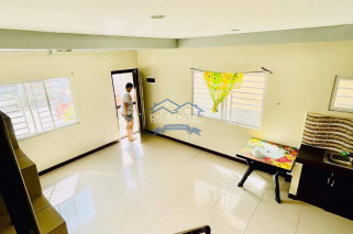 HOUSE AND LOT FOR ASSUME