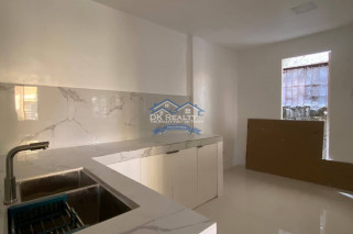 House and Lot FOR SALE